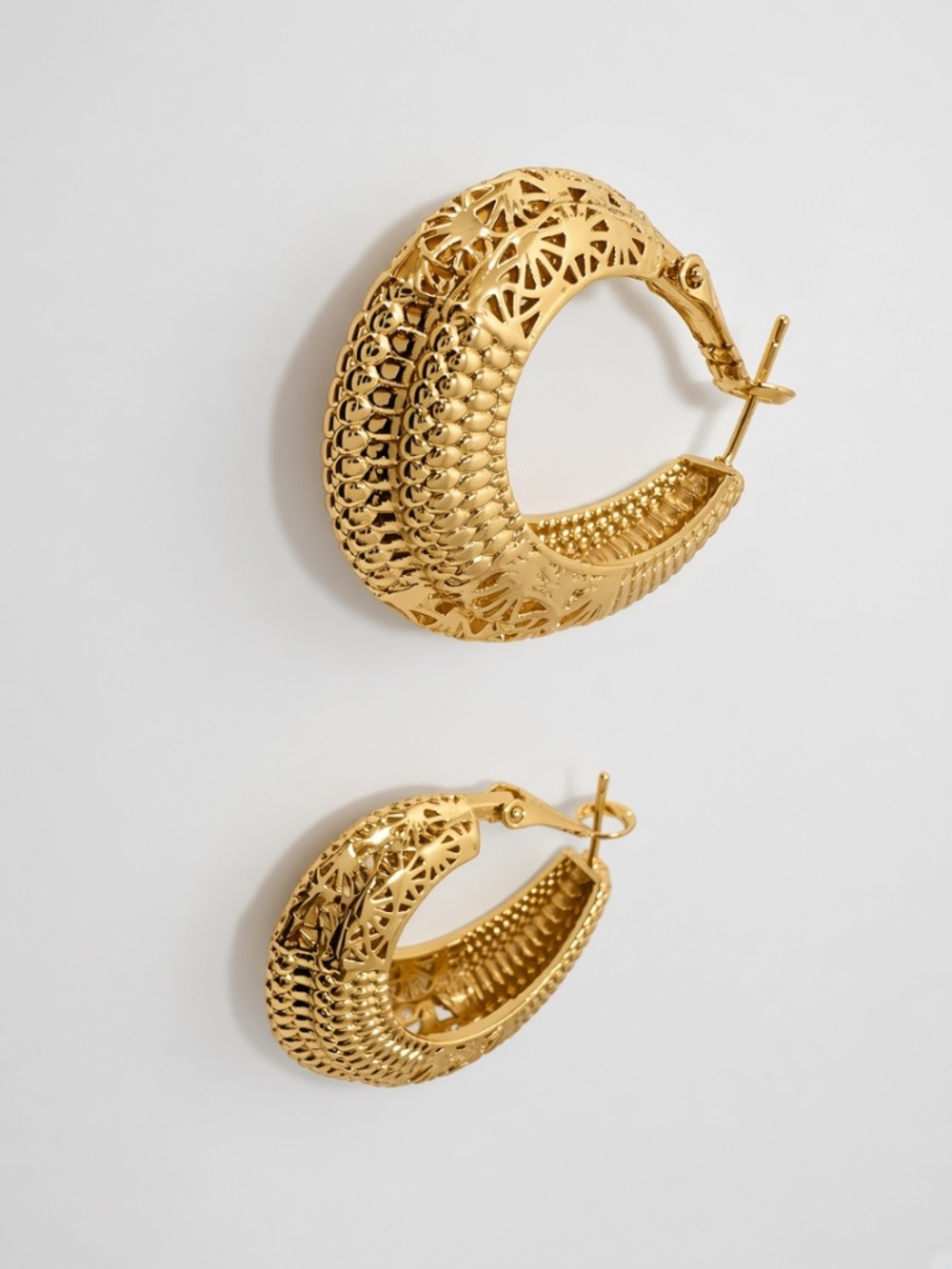 Chunky Gold Tone Textured Filigree Hoops - Picture 3 of 4